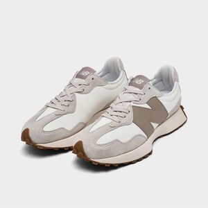 NWT/NIB NEW BALANCE 327